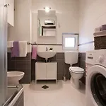 شقة Pekoc